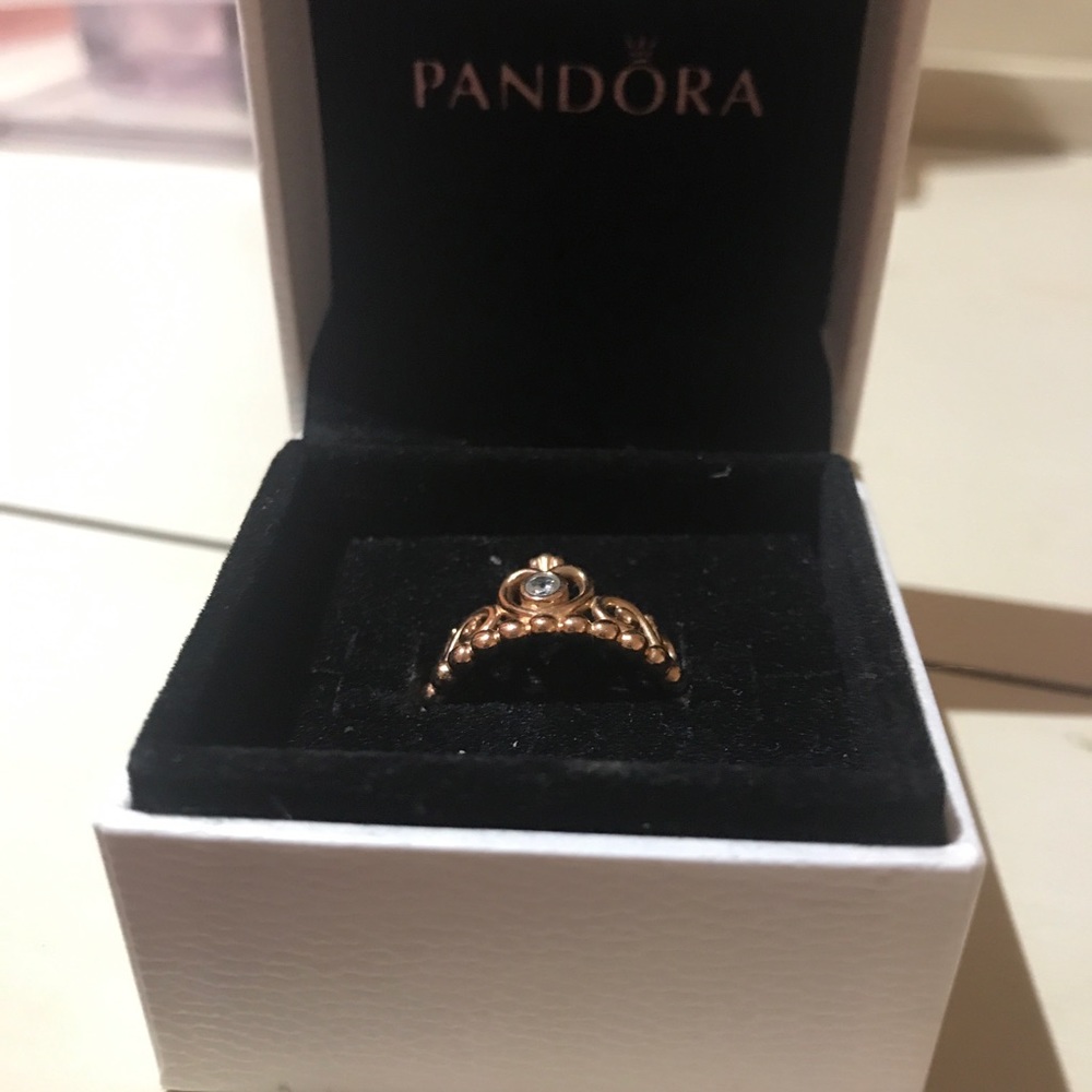 Pandora princess ring